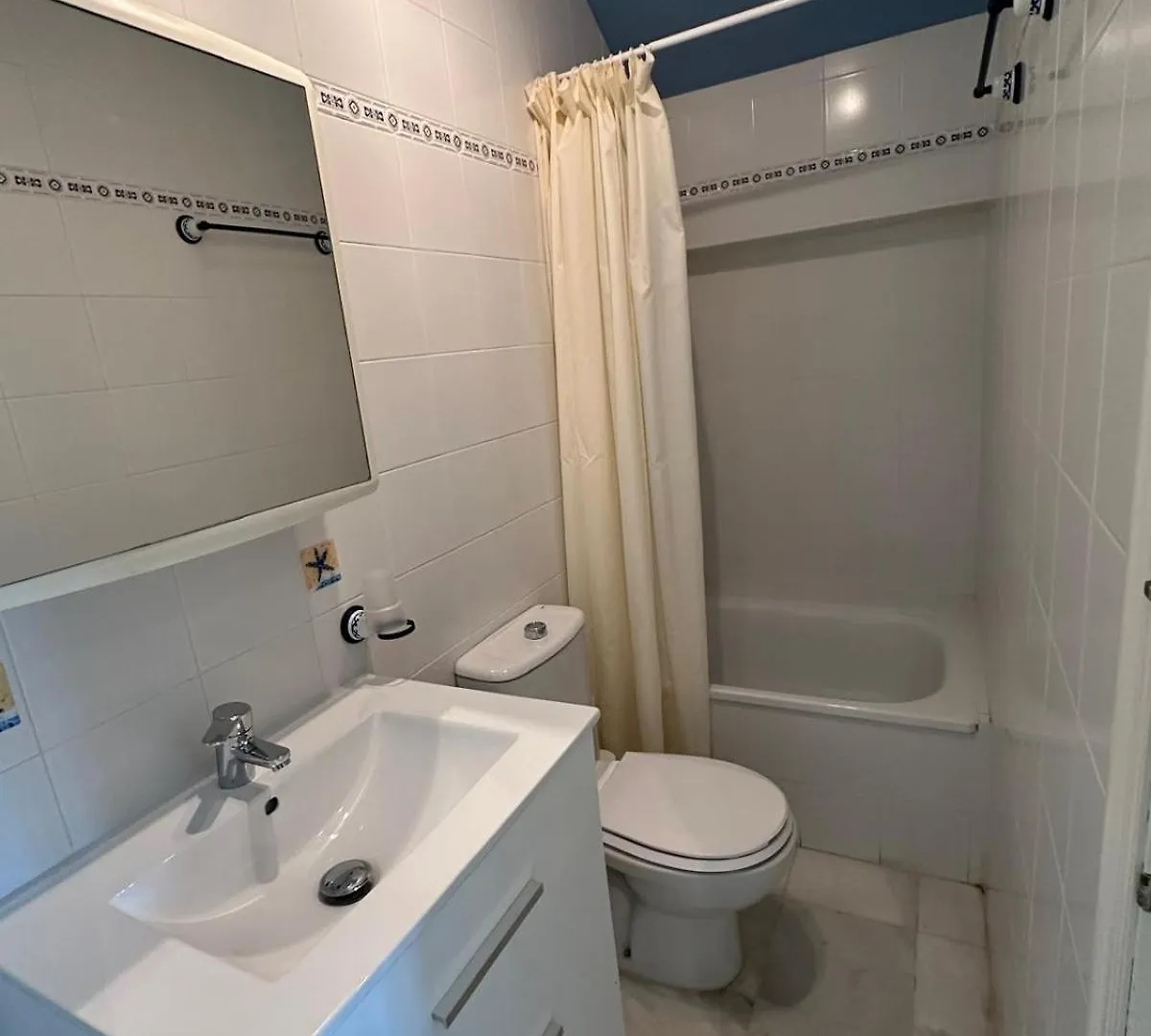 Holiday home Chalet Adosado En Novo Sancti Petri Cadiz