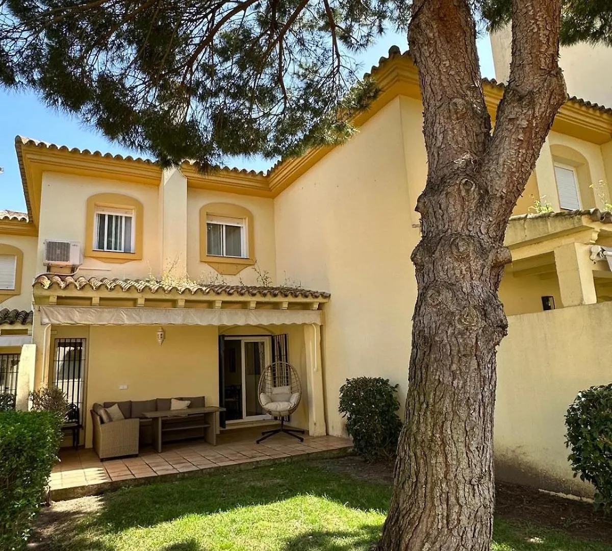 Chalet Adosado En Novo Sancti Petri Cadiz Holiday home