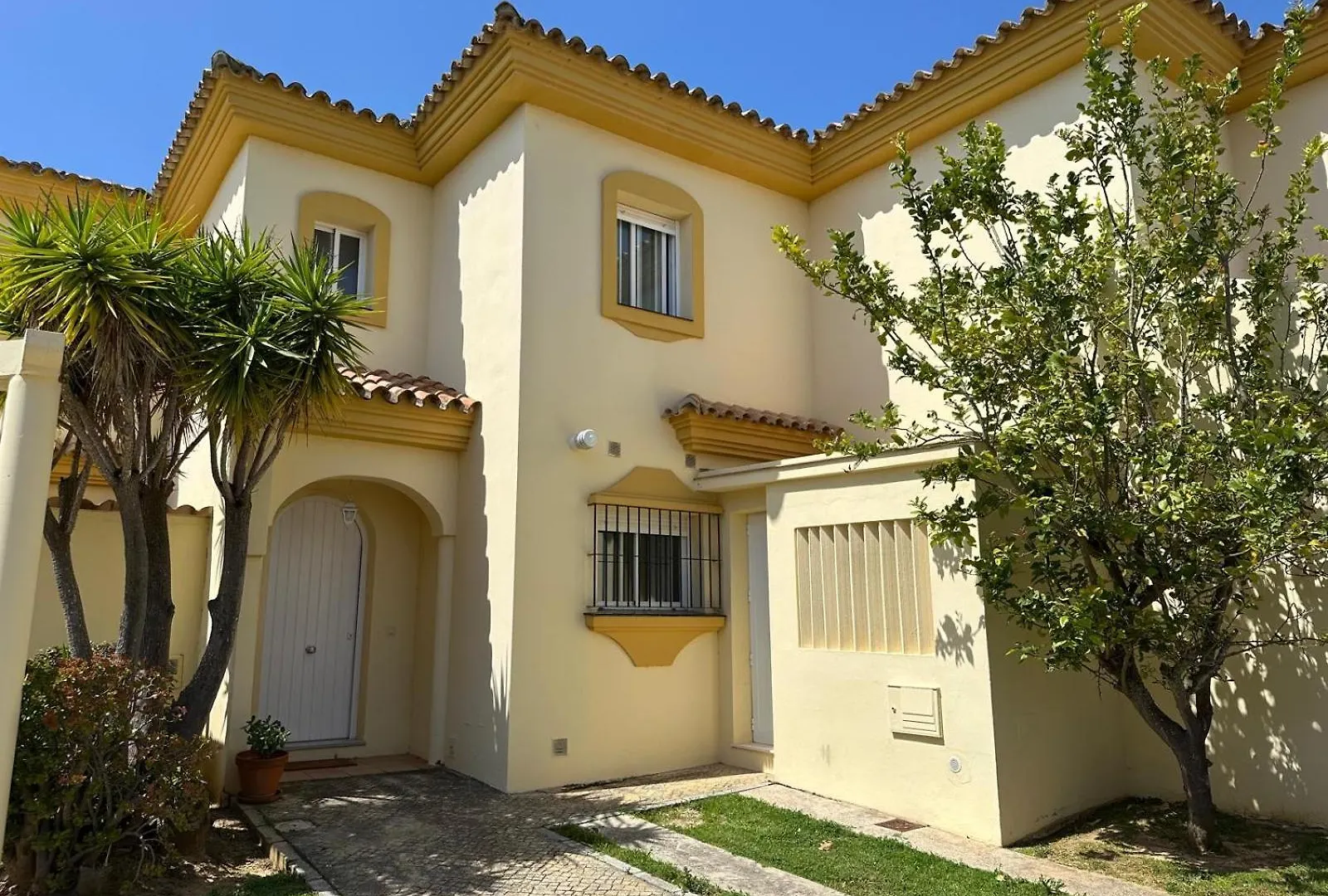 Chalet Adosado En Novo Sancti Petri Cadiz 0*,